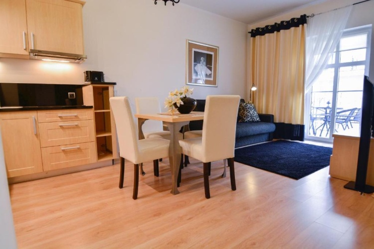 1 Bedroom Apartment