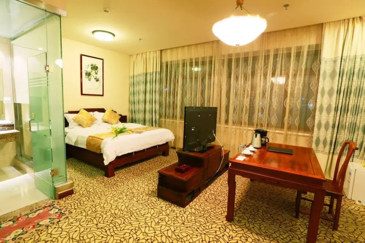 Central Business Hotel
