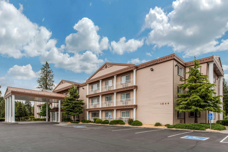 Comfort Inn Mount Shasta Area - Mount Shasta, CA
