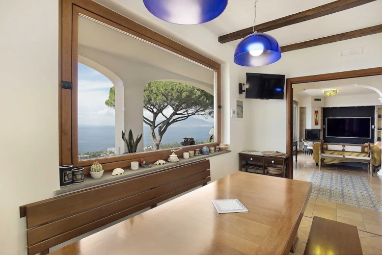 3 Bedrooms Villa