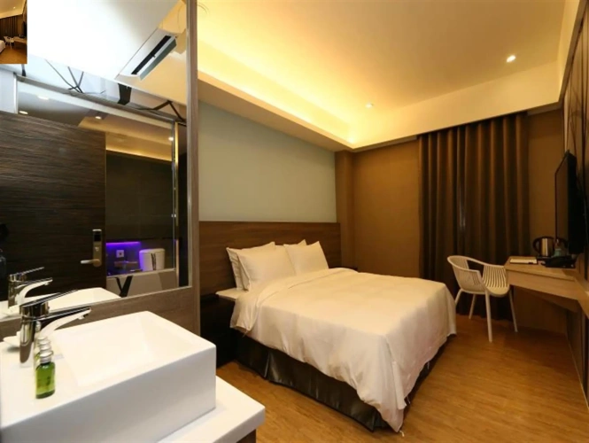 Deluxe Double room