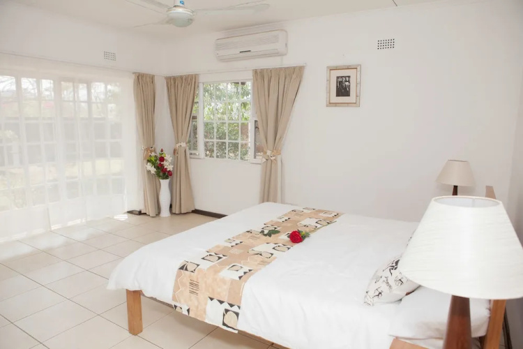 Adlib Executive Lodge