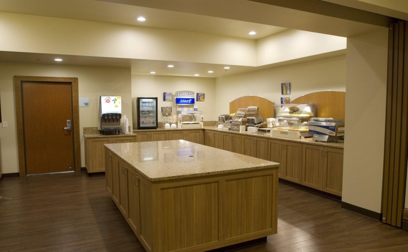 Holiday Inn Express Spokane-Downtown photo 33