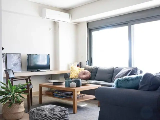 2 Bedrooms Apartment