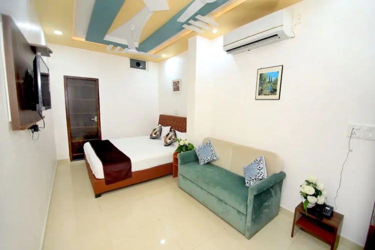 Hotel Subcity