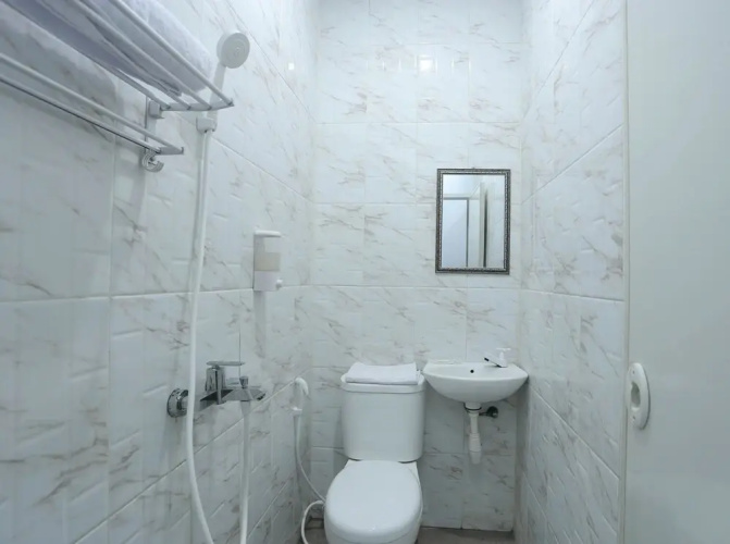 Ratana Cengkareng