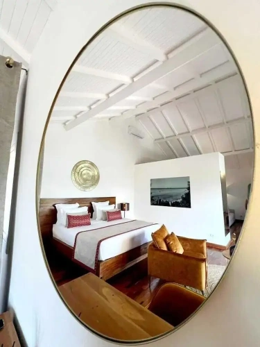 Premium Suite