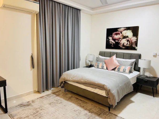 Standard Quadruple Apartment