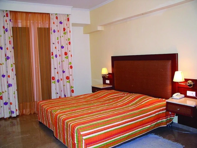 Standard Double room with balcony and with garden view