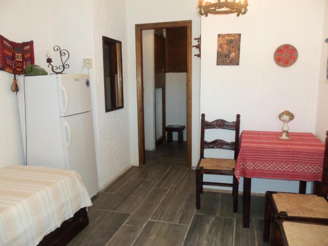 Standard Triple room with garden view