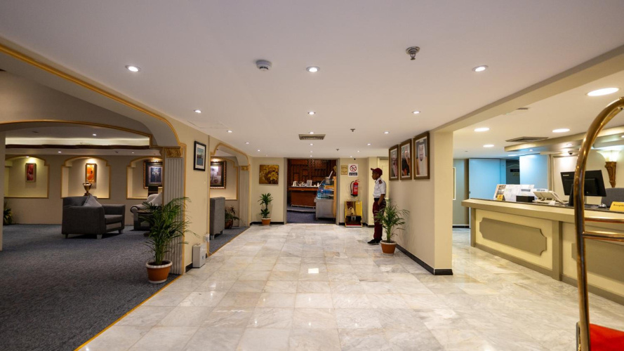 Al Iqbal Hotel