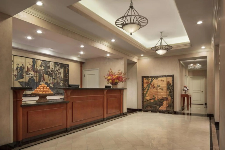 Orchard Hotel