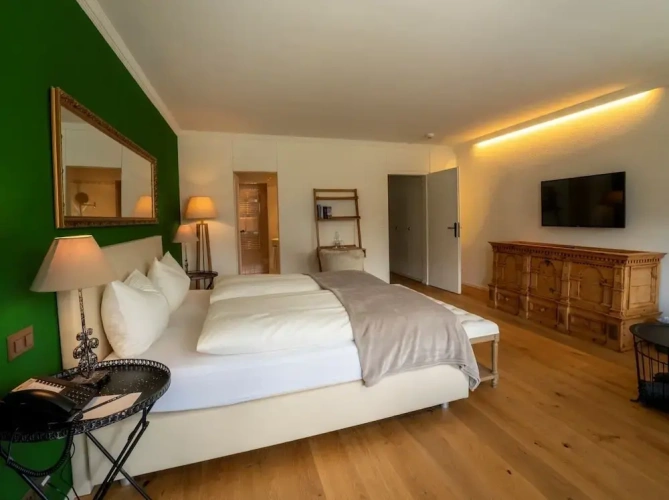 Standard room with balcony