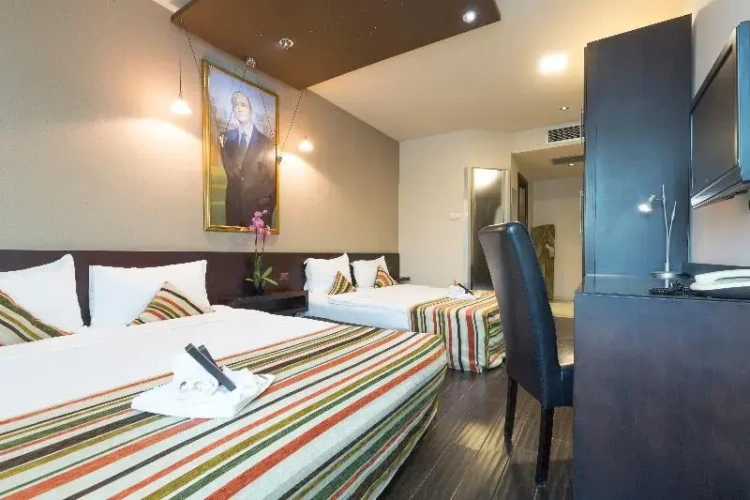Standard Double room with view