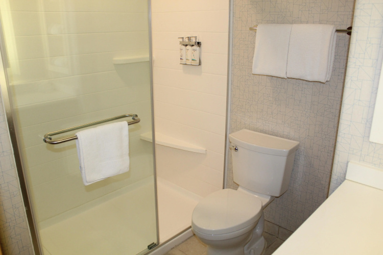 Holiday Inn Express & Suites Beloit by IHG