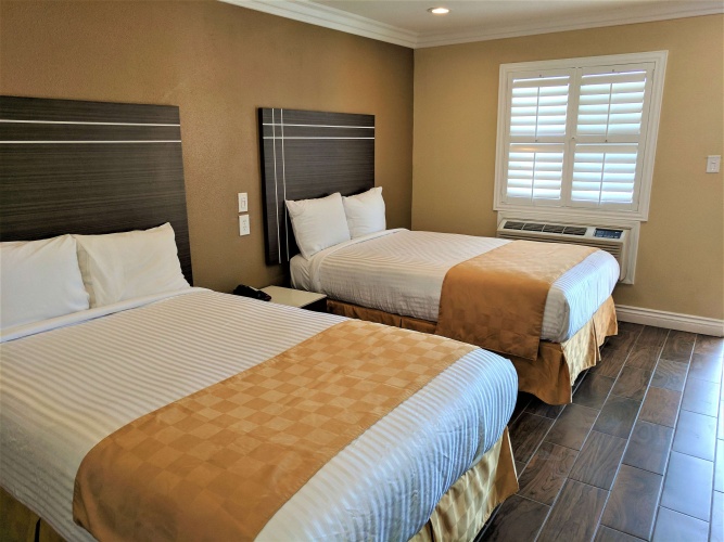 Standard Quadruple room