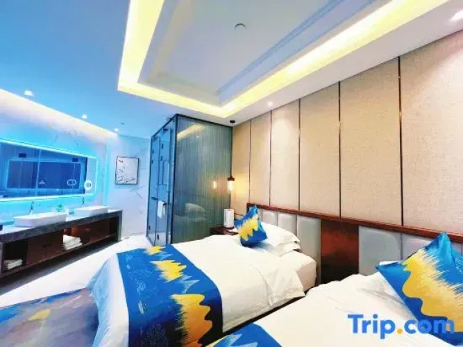 Premier Suite