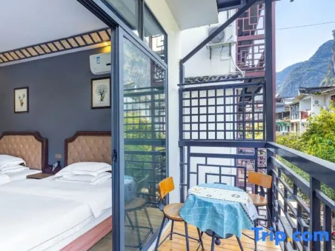 Standard Double room with balcony