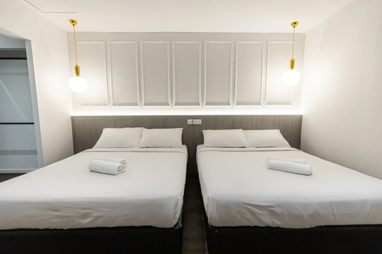 Philip Hotel