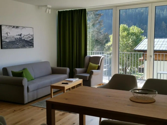2 Bedrooms Deluxe Apartment