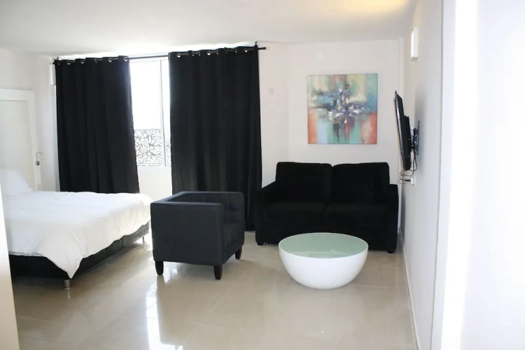 Studio with balcony and with view