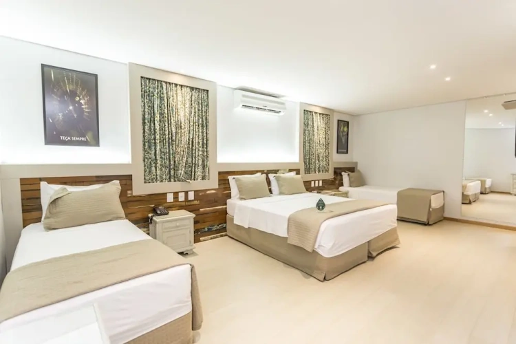 Deluxe Quadruple room