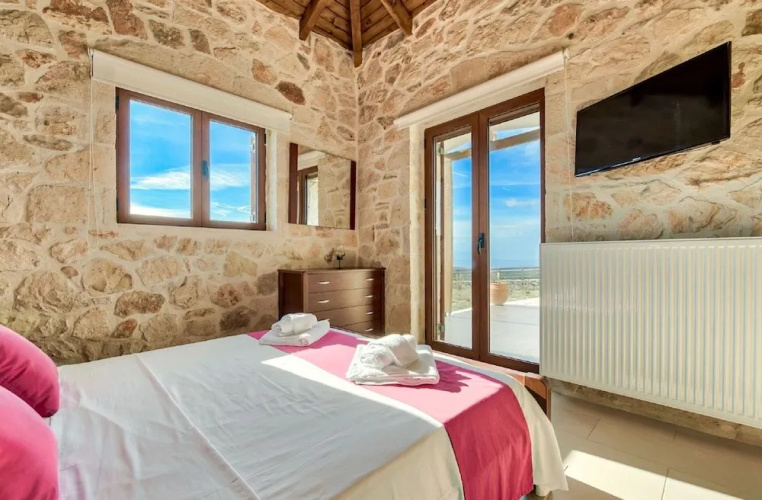Villa Traditional I