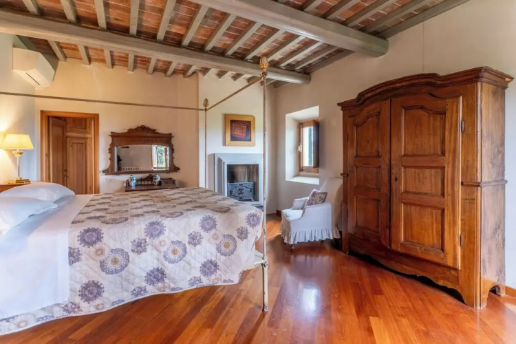 Villa Montegattoli With Panoramic Pool