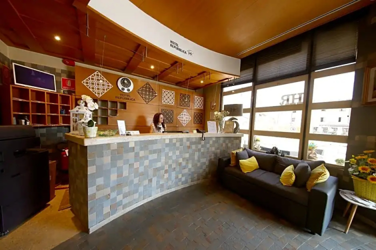 HR Hotel