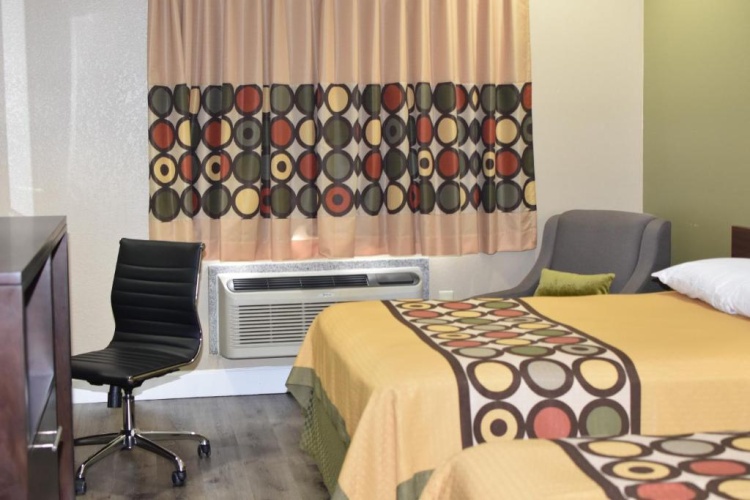 Twin room