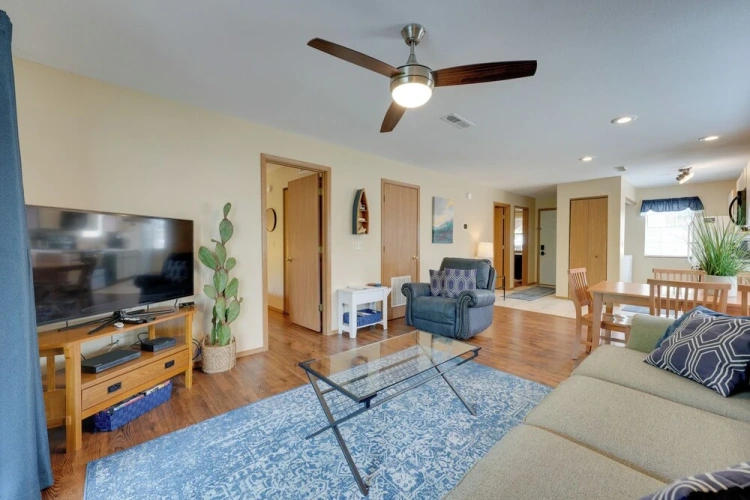 2 Bedrooms Apartment with balcony