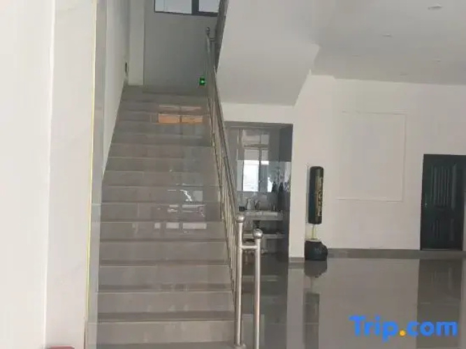 QingXin Hotel
