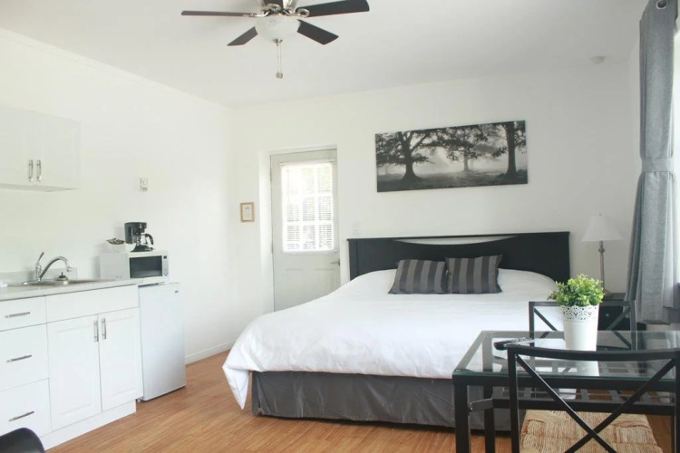 New Rockland Motel