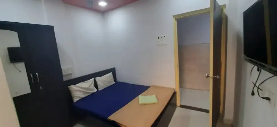 Hotel Radhakrishna - Neral