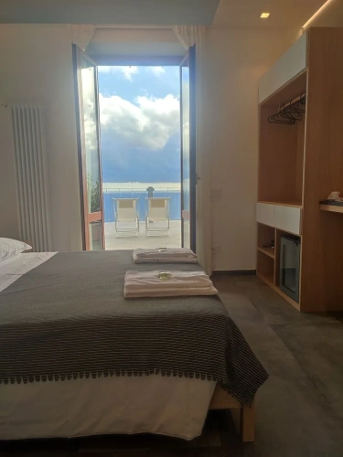 Superior room with balcony