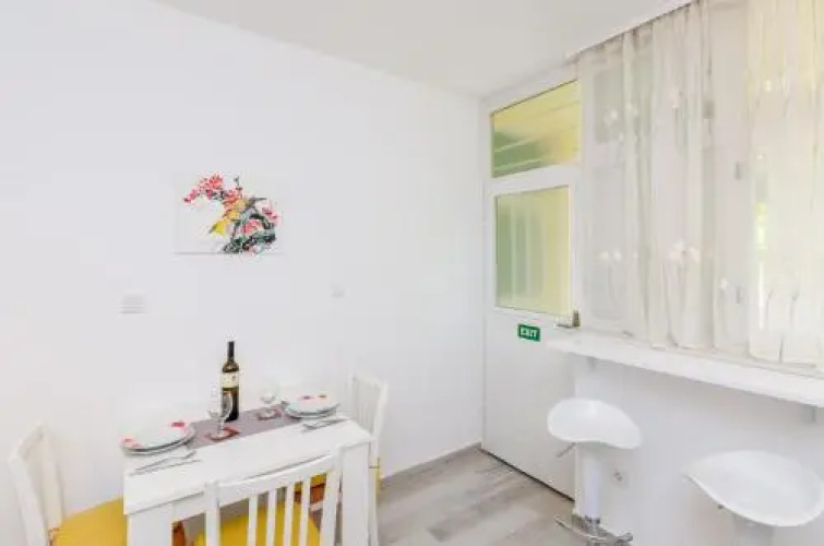 Apartment Petrana