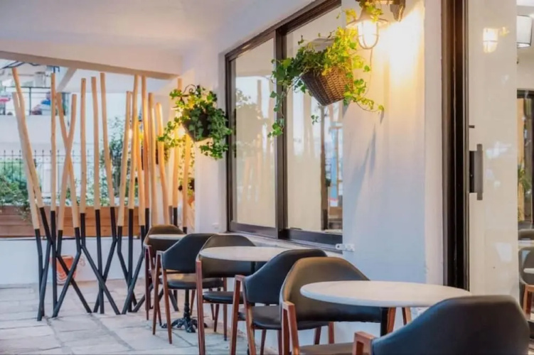 Genesis Hotel