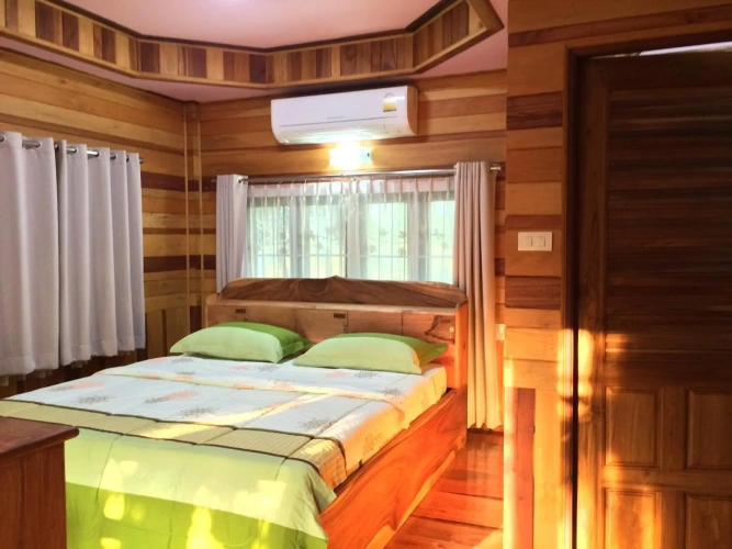 2 Bedrooms Villa