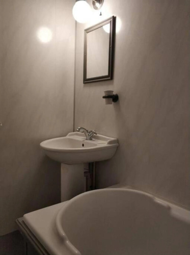 Private apartment. Aberystwyth Town Centre.