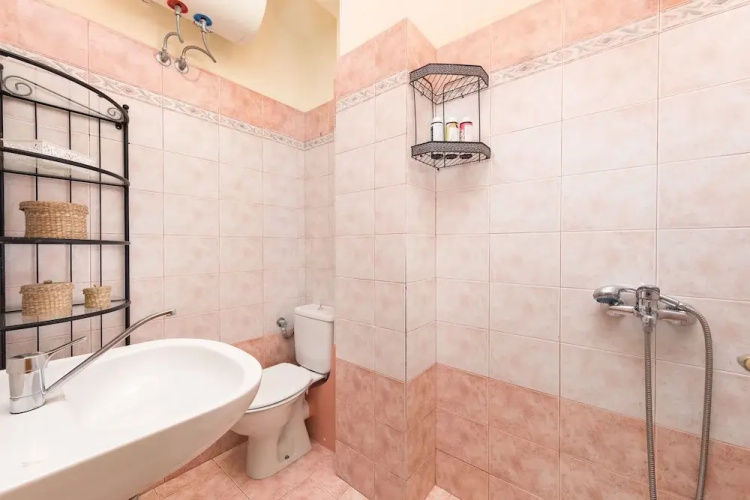 Eudoxia Apartment