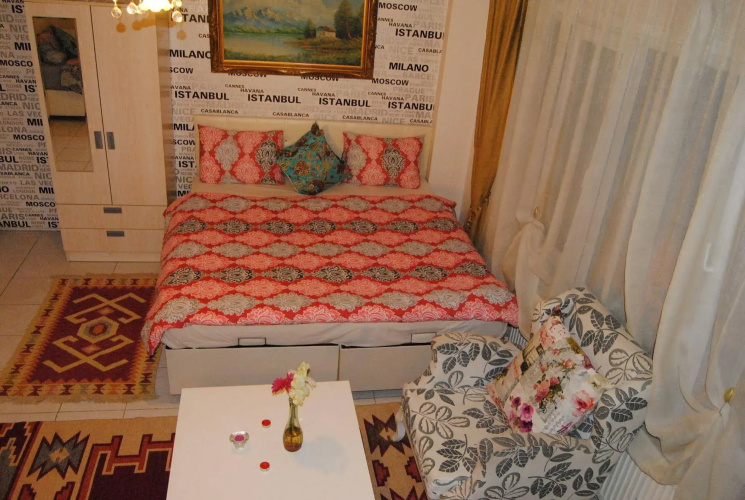 Falcon Suite