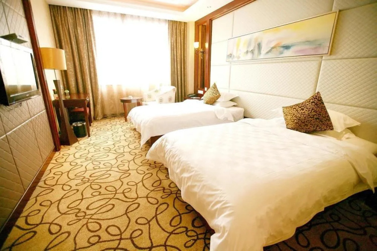 Shunfeng International Hotel