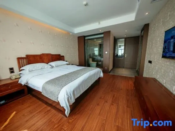 2 Bedrooms Suite