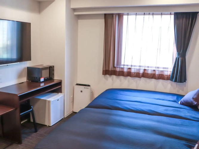 Hotel LiVEMAX Chibaminato Ekimae