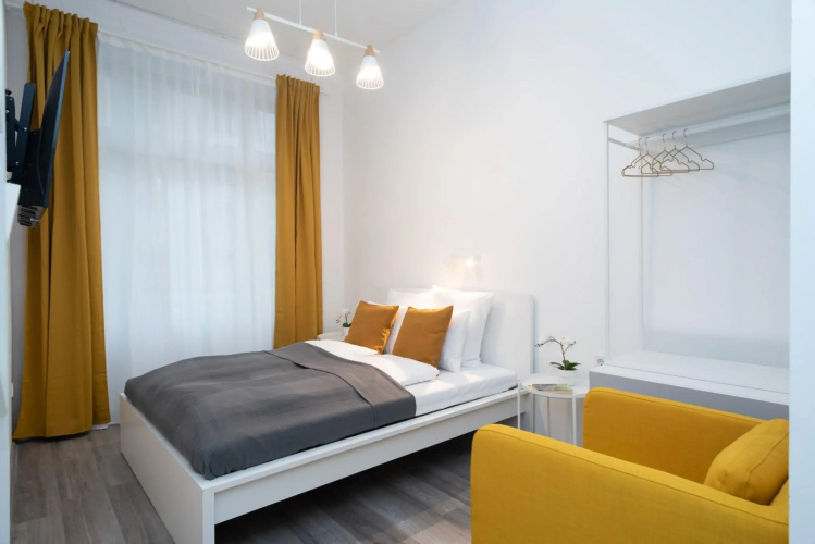 Modern stylish studio at central location