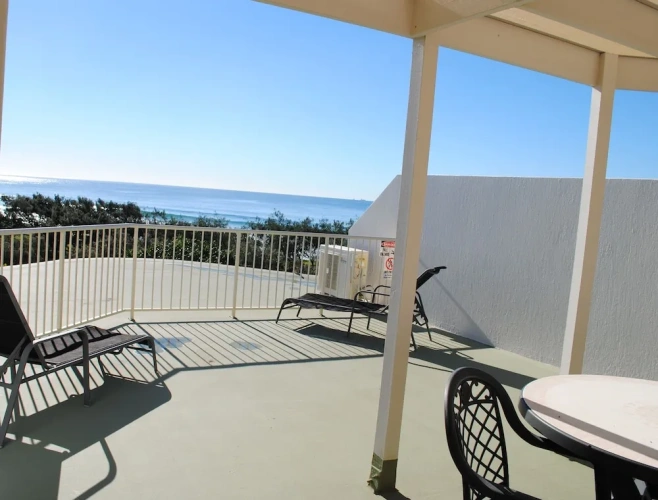 2 Bedrooms Apartment with balcony