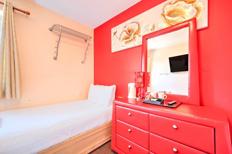 The Orchard Hotel photo 7