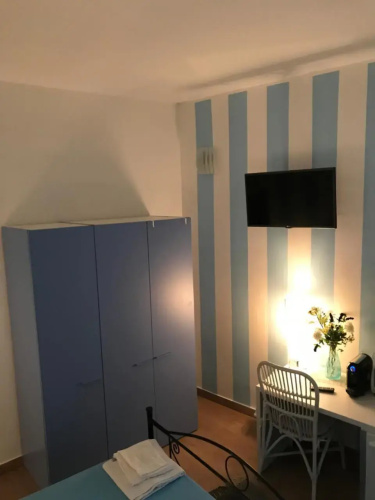 B&B CasAmica