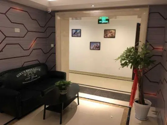 Siyecao Business E-sports Hotel (Tongshan Wanda Shop) - 蘇州