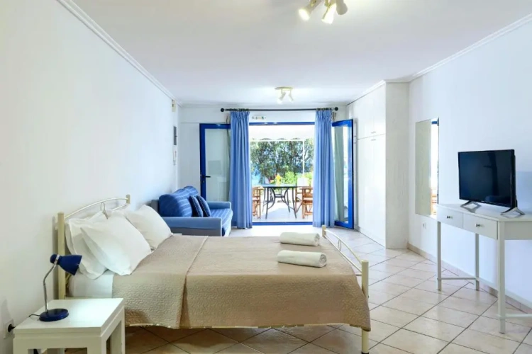 Double Family Studio with sea view